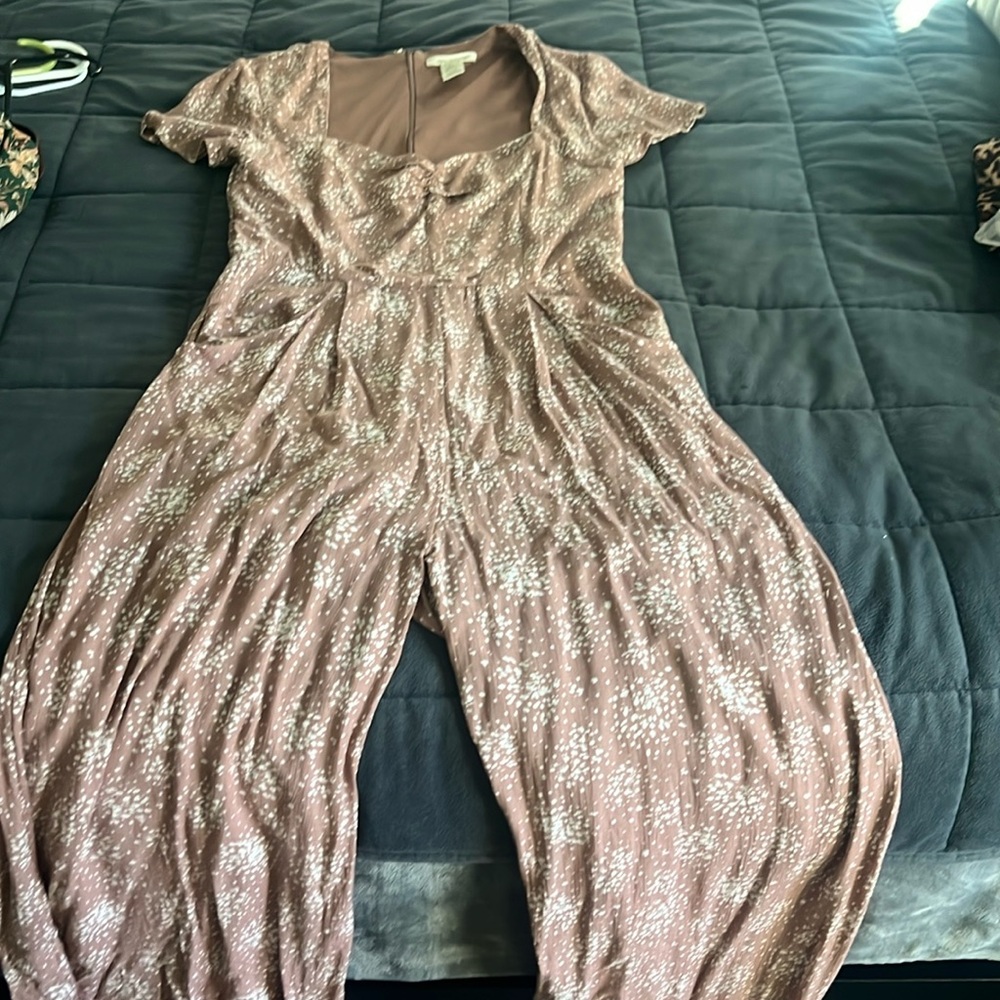 Urban Outfitters Dusty pink romper.